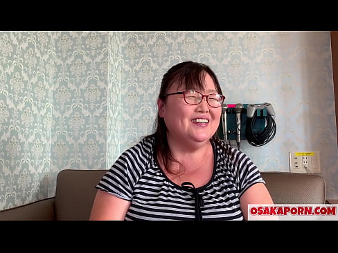 ❤️ Ibu Jepang yang gemuk menunjukkan payudaranya yang besar dan menikmati mainan seks. Seorang ibu Asia berusia 51 tahun berbicara tentang pengalaman seksualnya. Yukiko 1 OSAKAPORN lemak milf ❤ porno indah pada kami ️