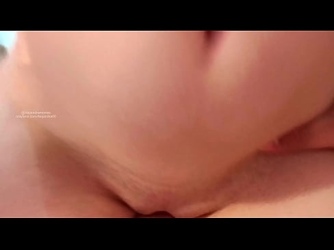 ❤️ Tidur di kamar kakakku dan begitulah aku terbangun ❤ porno indah pada kami ️