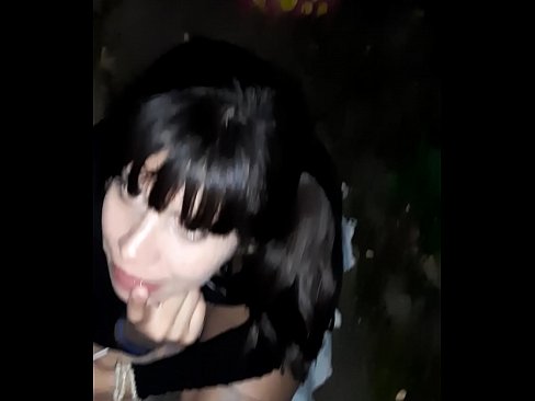 ❤️ Di jalan penis bengkak dengan imbalan permen ❤ porno indah pada kami ️
